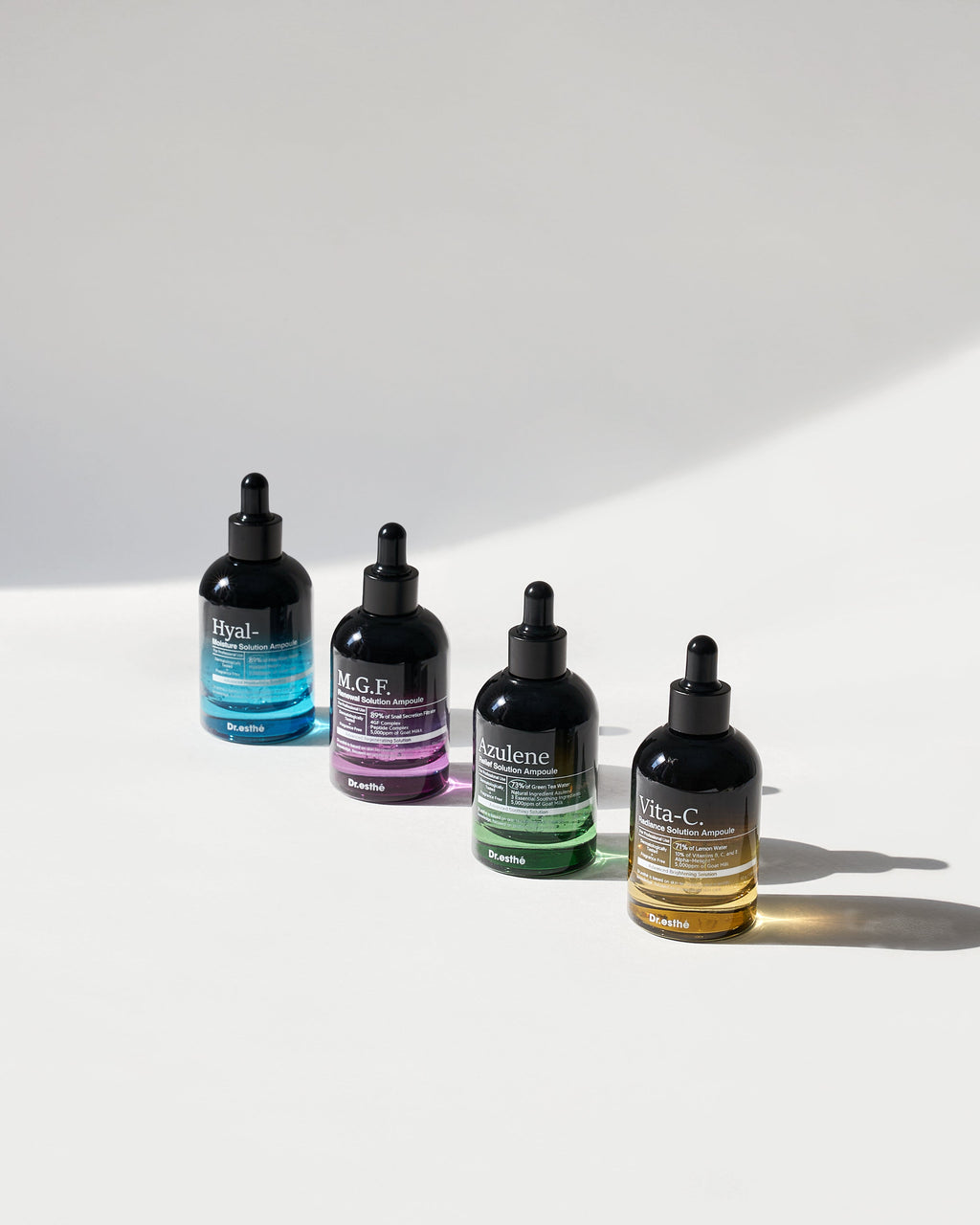 Vita-C Radiance Solution Ampoule texture and dropper
